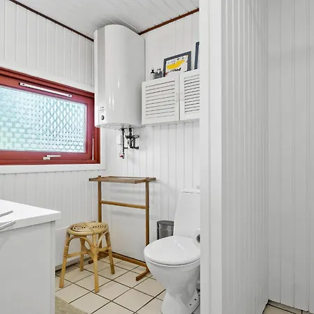 4 Bedroom Stunning In Holiday home *