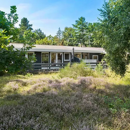 Holiday home 4 Bedroom Stunning In Rorvig