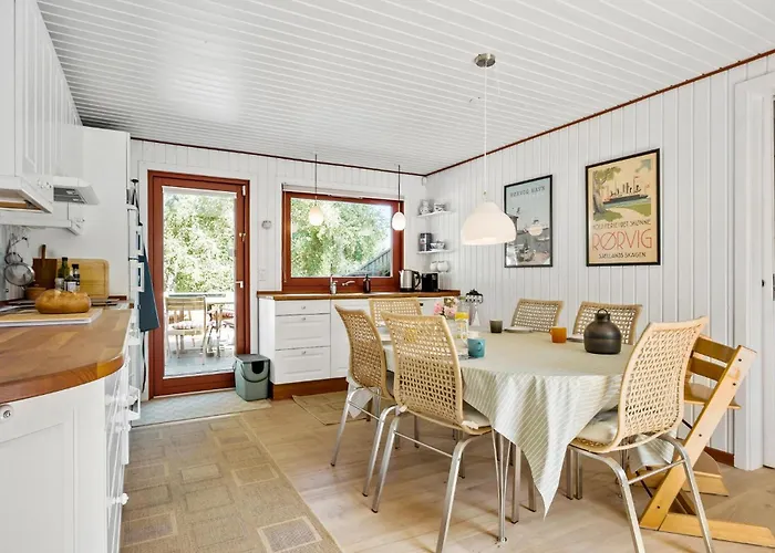Feriehus 4 Bedroom Stunning In Rørvig