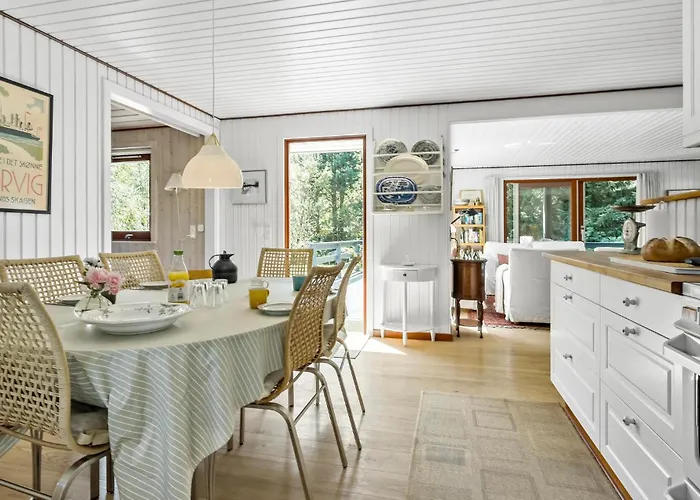 Feriehus 4 Bedroom Stunning In Rørvig