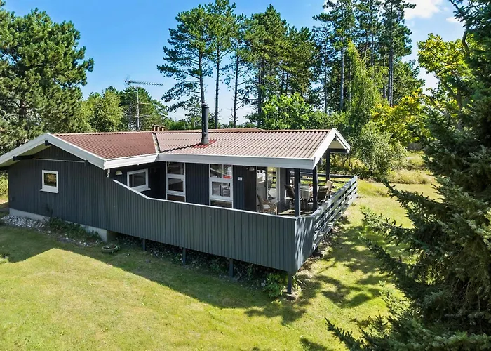 4 Bedroom Stunning In Feriehus *